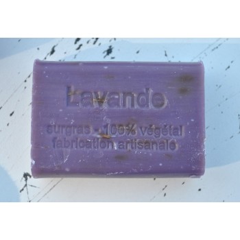SAPONE NATURALE ALLA LAVANDA VIOLA CON FIORI SECCHI