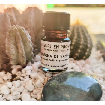 Vanilla Oleoresin. Extrait de vanille naturelle.